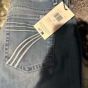 Stylish Blue Jeans for Women